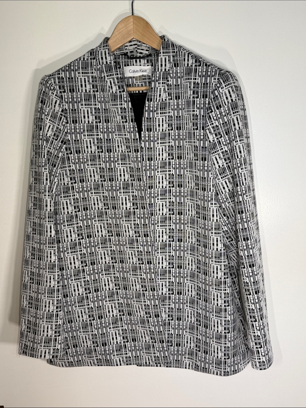 Calvin Klein Black and White Grid-Print Open Jacket Shawl Collar 14